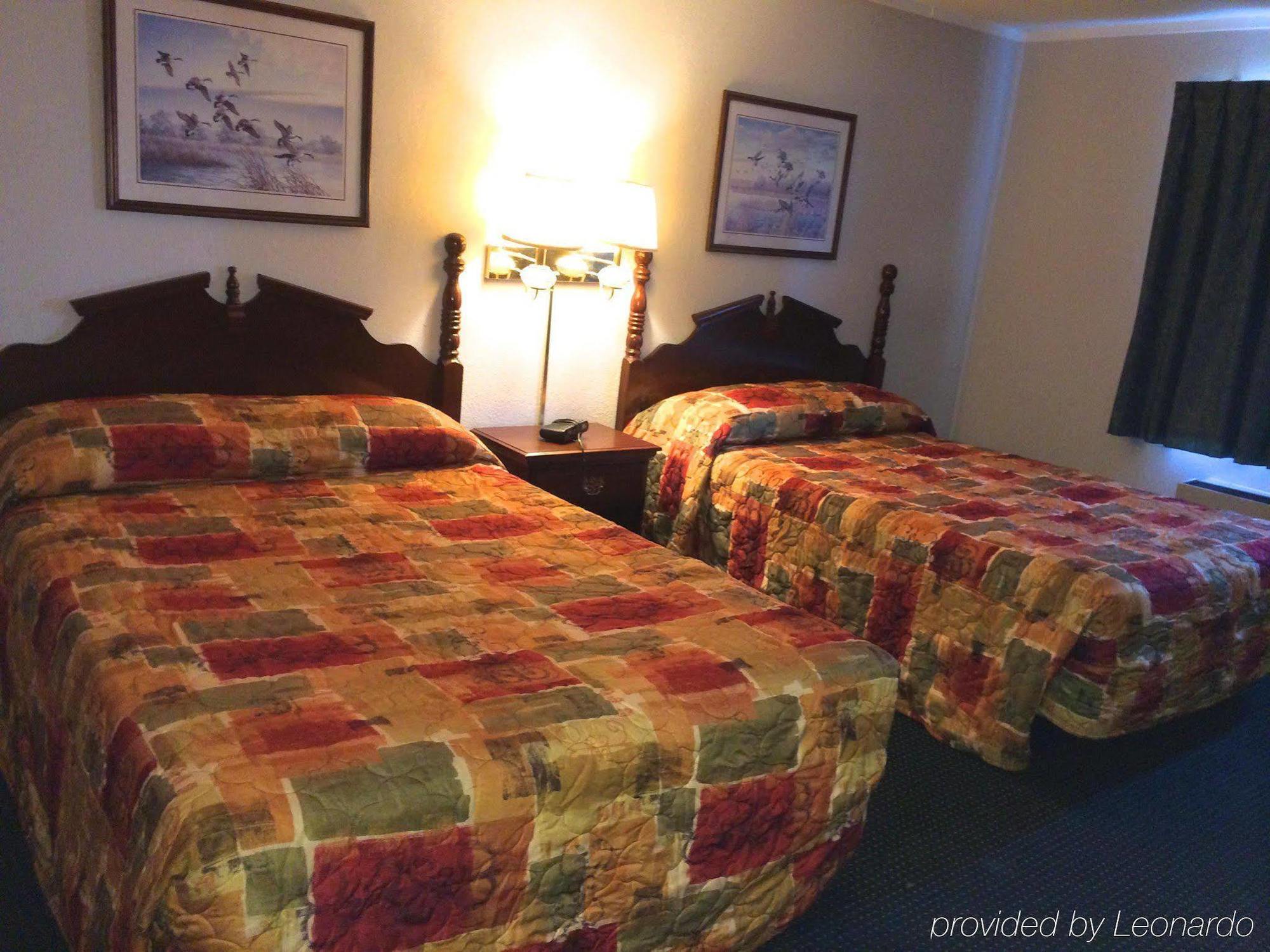 Rapids Inn & Suites Wisconsin Rapids Zewnętrze zdjęcie